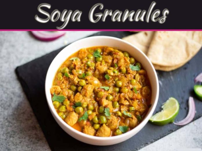 Soya Granules/Chunks Curry With Green Peas